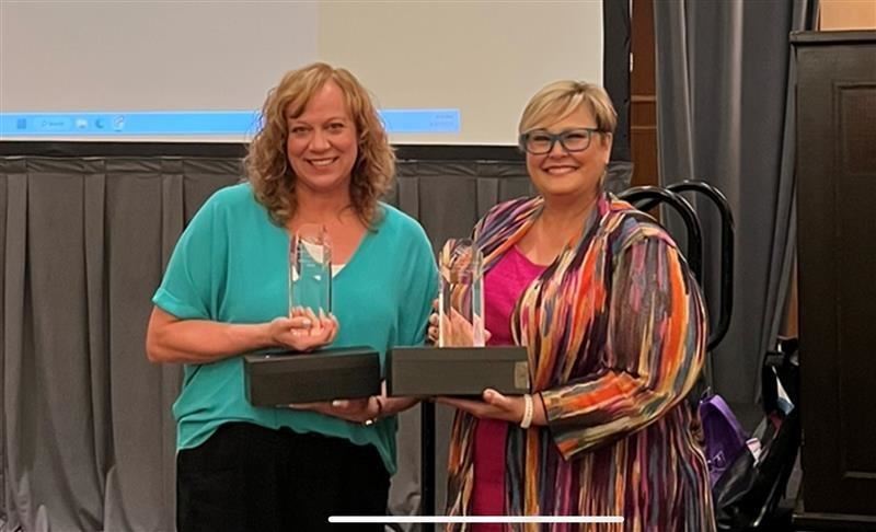 image ow whitney accepting award